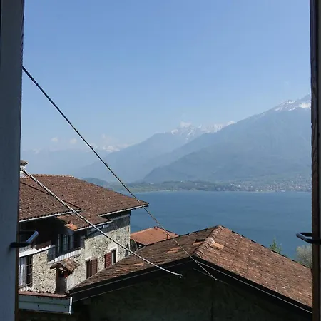 公寓 A Window On - Cozy House With View Vercana