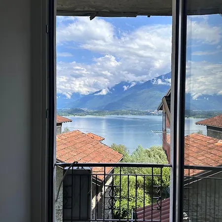 A Window On - Cozy House With View 公寓 *